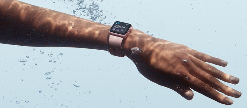 Montre natation : TOP 5 des montres 2020 pour nager en piscine ?